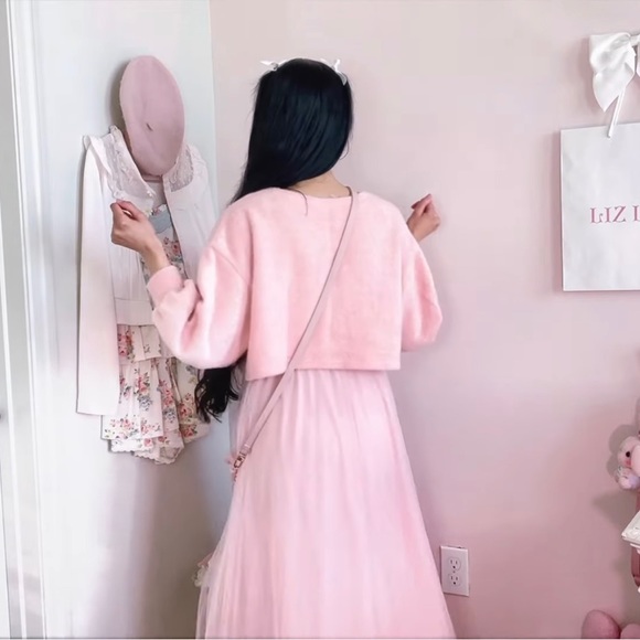 Pink Feminine Coquette Dress Set with Tweed top - Picture 13 of 13